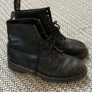 Men’s Doc Martens
